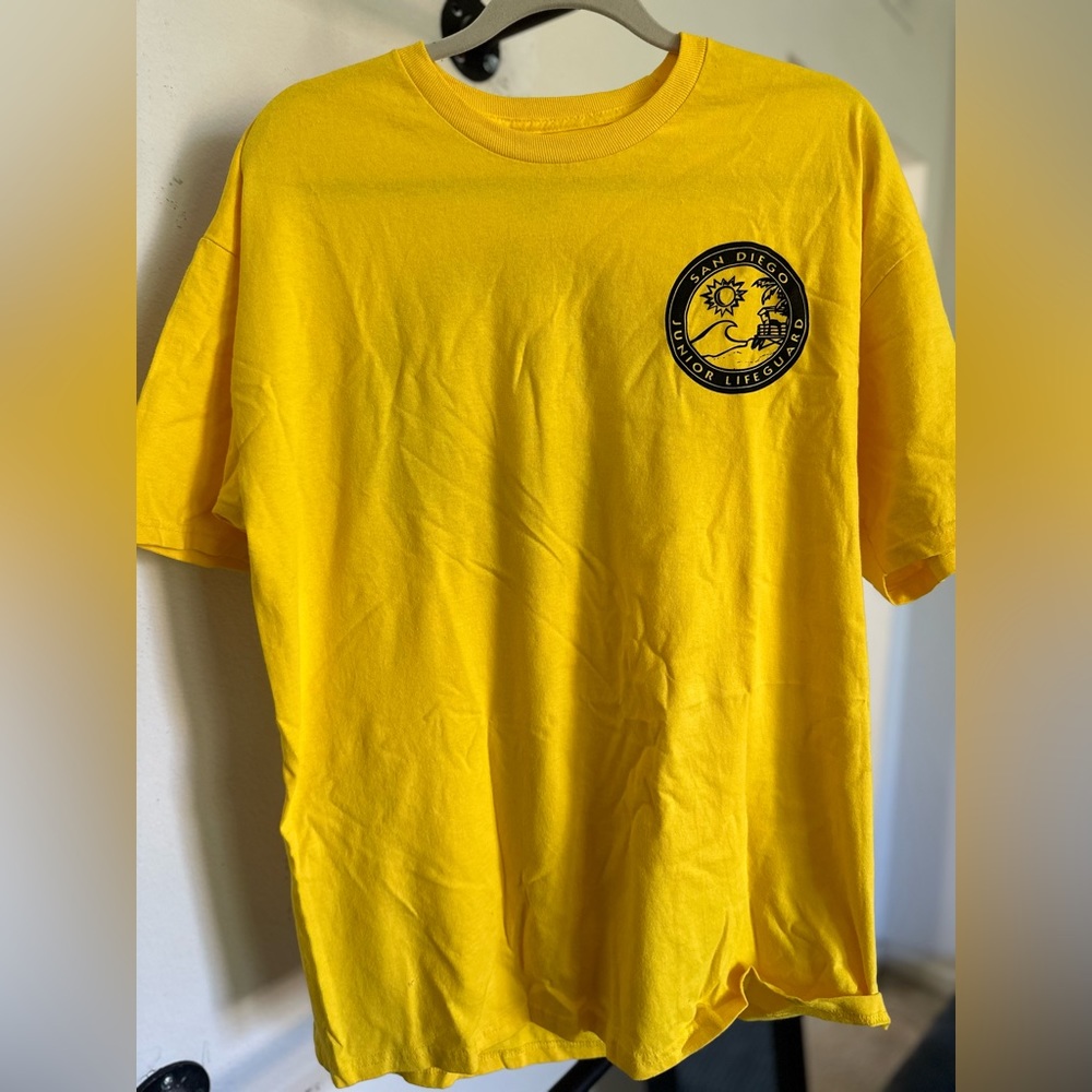 Quicksilver Tee XL * Never Worn*